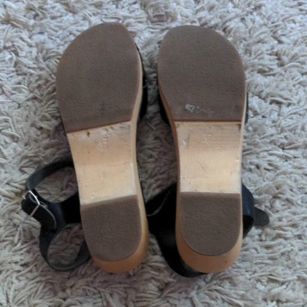Swedish Hasbeens Black Leather Peep-Toe Slingback Cork Sandals - Picture 14 of 14